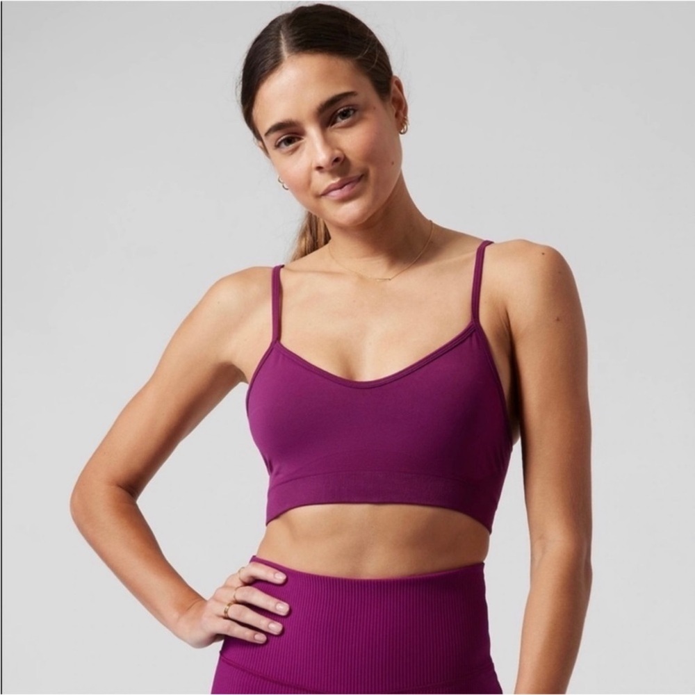 Athleta Renew Bra D-DD NWT